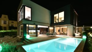072-bridel-villa-luxembourg-luxe-piscine-architecture-cfa-cfarchitectes-luxury-house-highstanding-design-minimalist-pool-investment-luxemburg-furniture-03